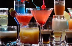 Комиссия по морали: украинцы выпивают по 20 литров спирта в год 
