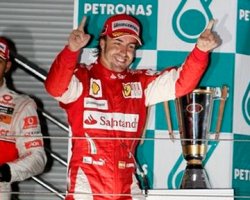Фернандо Алонсо возглавил чемпионат мира Формулы-1