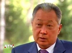 Экс-президента Кыргызстана Бакиева обвинили в причастности к массовому расстрелу