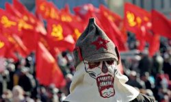 КПУ и "Свободу" не пустят на Майдан 6-7 ноября