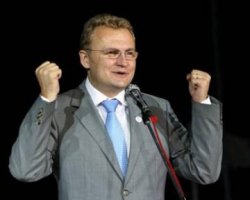 Садовый победил на выборах мэра Львова