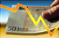 Евро падает из-за бюджетного дефицита в Ирландии