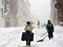 Первый снег в США: сотни ДТП, отменены десятки авиарейсов