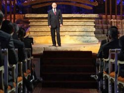 Путин на "тигрином форуме" назвал Ди Каприо настоящим мужиком