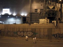 В центре Афин взорвали бомбу у ночного клуба