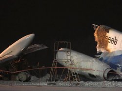 В России после посадки взорвался Ту-154М. Есть жертвы