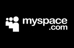 Myspace увольняет 500 сотрудников