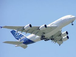 Airbus вновь обошел Boeing по поставкам и заказам