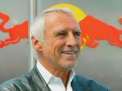 Глава FIA назвал владельца команды Red Bull "фанатиком автоспорта"