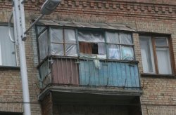 Жителей Киева заставят ремонтировать балконы за свой счет
