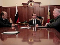 Медведев опроверг Путина: Теракт в Домодедово еще не раскрыт