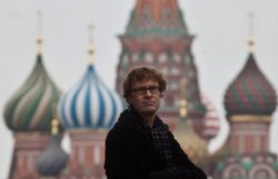 Корреспондента The Guardian выслали из России