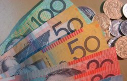 Резервы Нацбанка пополнились австралийскими долларами