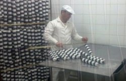 В Украине выпустили колбасу в виде жезла ГАИ
