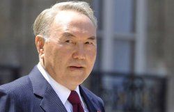 Назарбаев согласился баллотироваться на новый срок 