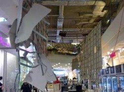 В Киеве в торговом комплексе Sky Mall обрушился потолок. Есть пострадавшие