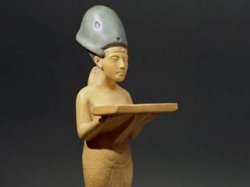 В Каирский музей вернулась украденная во время беспорядков статуэтка Эхнатона