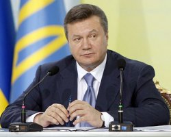 Янукович отмечает первую годовщину на посту президента