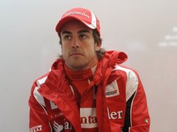 Алонсо предсказал потери топ-команд из-за новых покрышек Pirelli