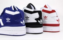 Adidas, благодаря ЧМ-2010, вдвое увеличил прибыль 
