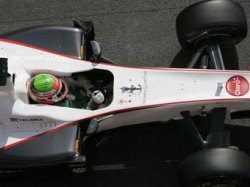 Серхио Перес на Sauber показал лучшее время на тестах Формулы-1 в Испании
