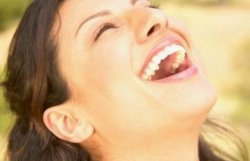 Ученые доказали, что смех лечит