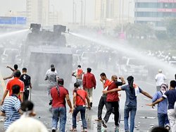 В Бахрейне на три месяца введено чрезвычайное положение