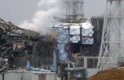 На двух энергоблоках АЭС Фукусима начало плавиться ядро реактора