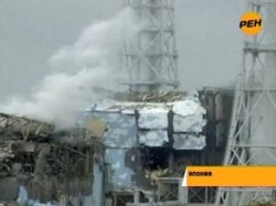 В Японии продолжается военная операция по охлаждению АЭС. Эксперты предрекают "медленный Чернобыль"