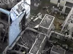 Опубликовано видео аварийной японской АЭС, снятое с вертолета