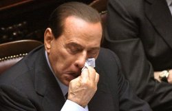 Сегодня Берлускони предстанет перед судом 