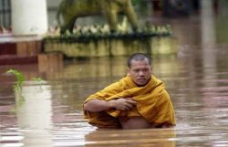 Более 268 тысяч человек пострадали от наводнения в Таиланде
