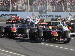 Гонщики Toro Rosso обвинили друг друга в столкновении на Гран-при Австралии