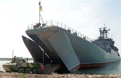 Украинский военный корабль заберет из Ливии россиян и белорусов