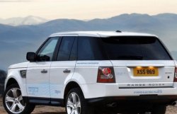 Первый гибридный Range Rover появится через два года