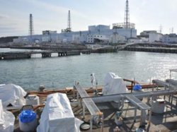 "Фукусиму-1" отгородят стальным забором, чтобы радиоактивная вода не утекала в море