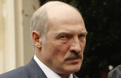 Лукашенко не встретится завтра с президентами Украины и России 