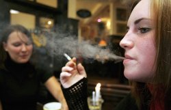 В Аргентине запретили курение в общественных местах 