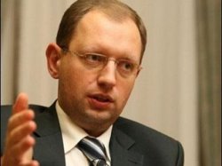 Оппозиция должна объединить усилия на выборах-2012, говорит Яценюк