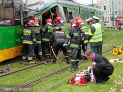 В центре польского города Познань столкнулись два трамвая: 40 человек травмированы