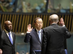 Пан Ги Мун переизбран Генсеком ООН на второй срок