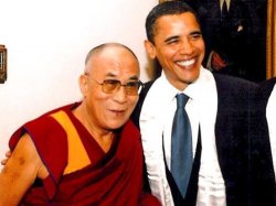 Президент США провел встречу с Далай-ламой 