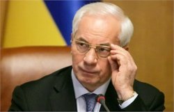 Азаров: Украина больше не должна брать в долг 