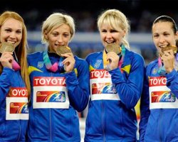 Украинки взяли бронзу в эстафете на ЧМ по легкой атлетике