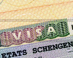 Украинцам станет проще получить шенгенскую визу в Польшу