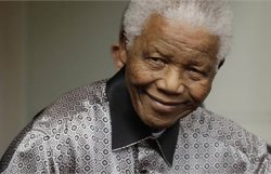Опрос: Нельсон Мандела признан самым уважаемым человеком в мире