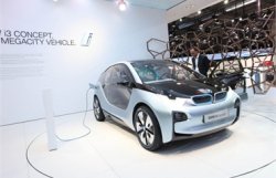 Электрокар BMW i3 оснастят мотором от мотоцикла
