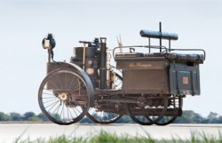 Самый старый автомобиль в мире ушел с молотка за 4,6 млн долларов