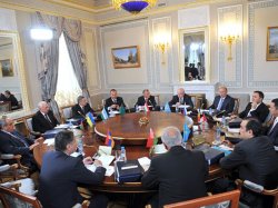 Украина подписала Договор о зоне свободной торговли в рамках СНГ