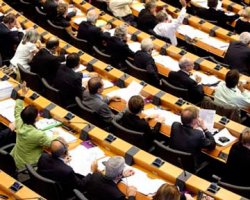 Европарламент готовит более жесткую резолюцию по Украине